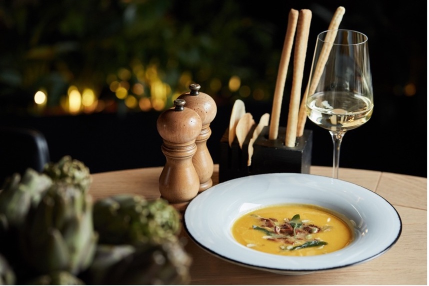 Menù vegetariano invernale e vini in abbinamento da degustare Menù vegetariano invernale e vini in abbinamento da degustare